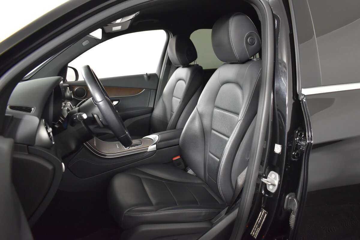 Mercedes-Benz GLC с пробегом — 2021 год. Фото: #7