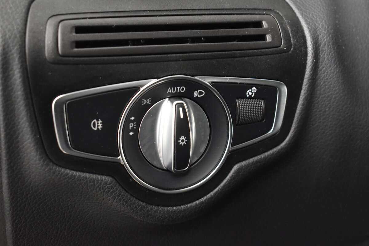 Mercedes-Benz GLC с пробегом — 2021 год. Фото: #19