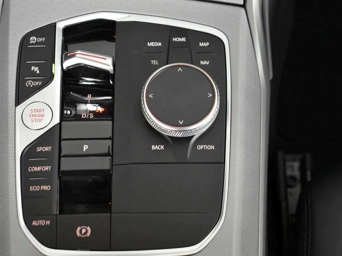 BMW 3 серии с пробегом — 2023 год. Фото: #22