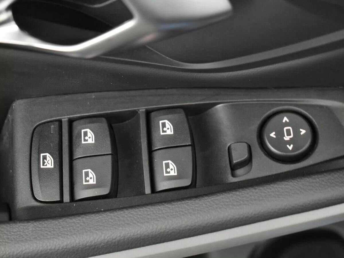 BMW 3 серии с пробегом — 2023 год. Фото: #25