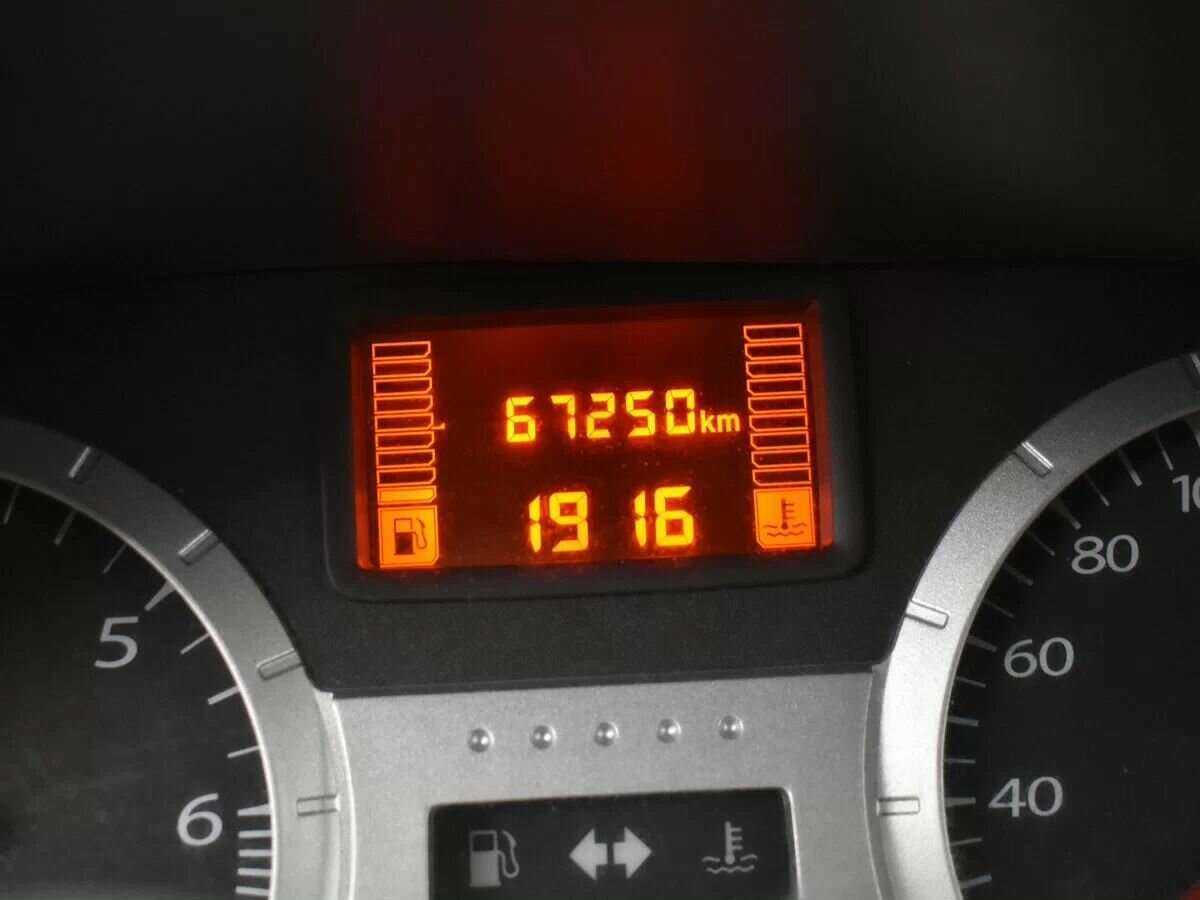 Lada (ВАЗ) Largus с пробегом — 2019 год. Фото: #11