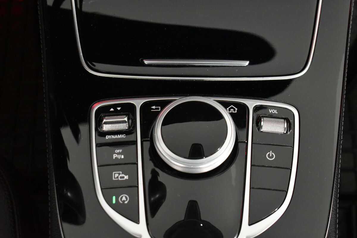 Mercedes-Benz E-Класс с пробегом — 2018 год. Фото: #18