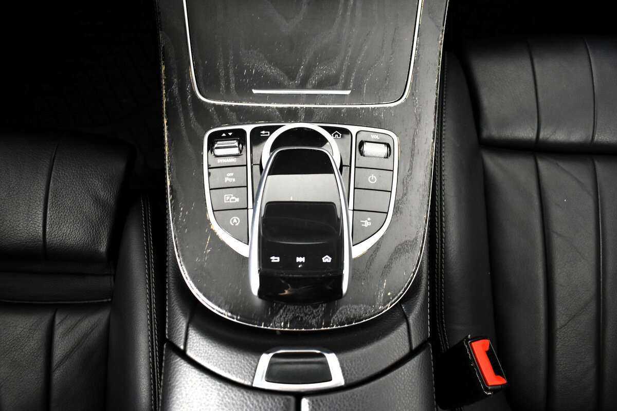 Mercedes-Benz E-Класс с пробегом — 2017 год. Фото: #13