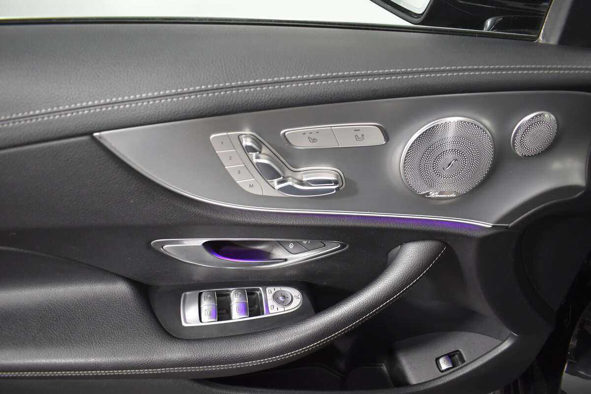 Mercedes-Benz E-Класс с пробегом — 2017 год. Фото: #15