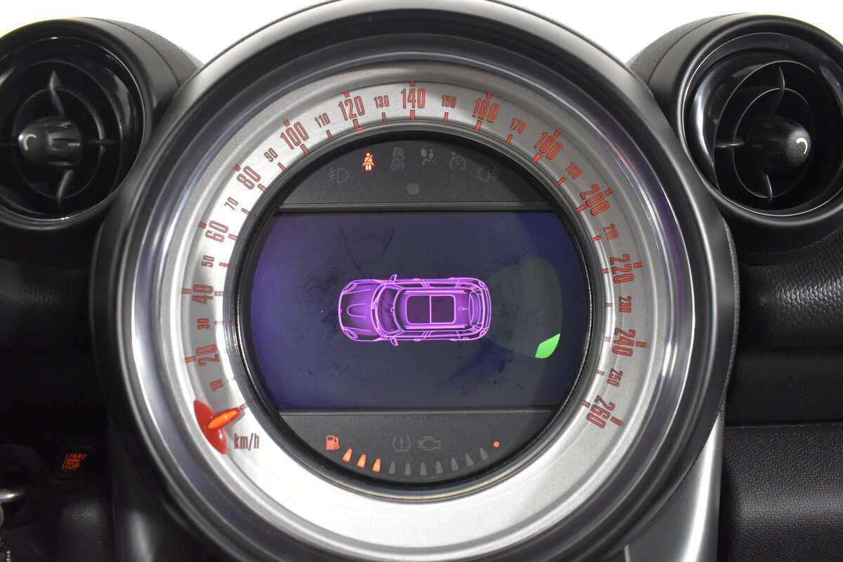 Mini Countryman с пробегом — 2013 год. Фото: #11