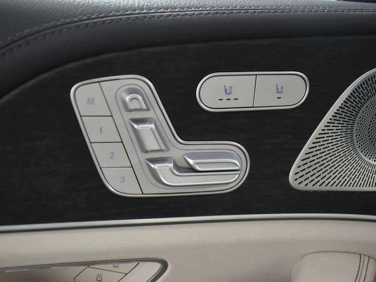 Mercedes-Benz GLE с пробегом — 2019 год. Фото: #11