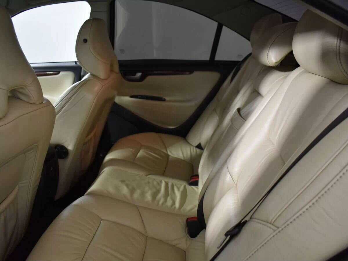 Volvo S60 с пробегом — 2005 год. Фото: #4