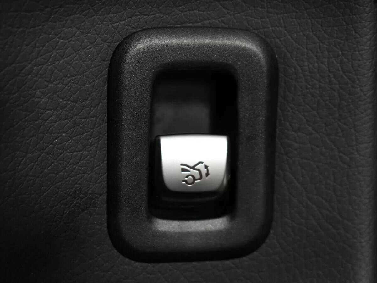 Mercedes-Benz GLC с пробегом — 2020 год. Фото: #21