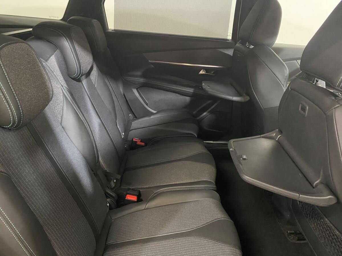 Peugeot 5008 с пробегом — 2021 год. Фото: #10