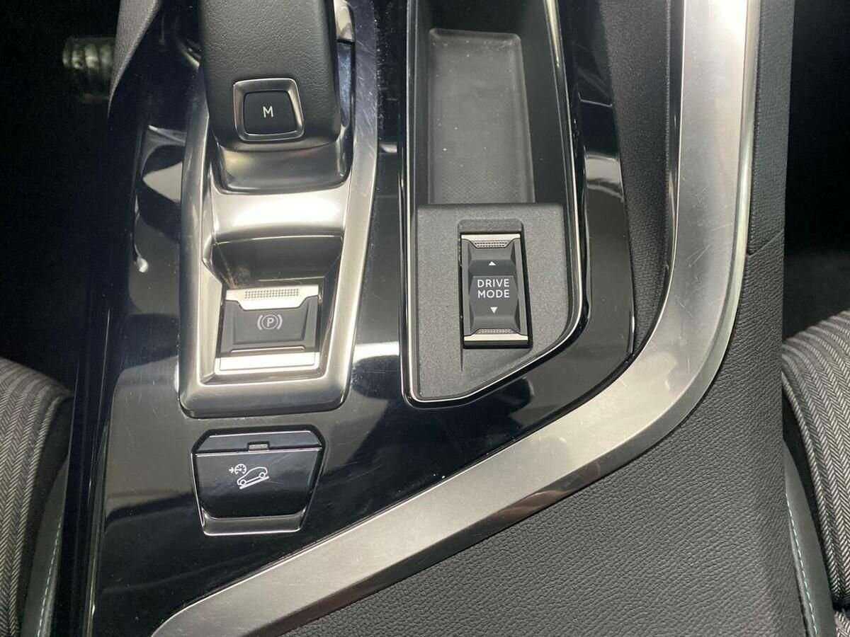 Peugeot 5008 с пробегом — 2021 год. Фото: #17