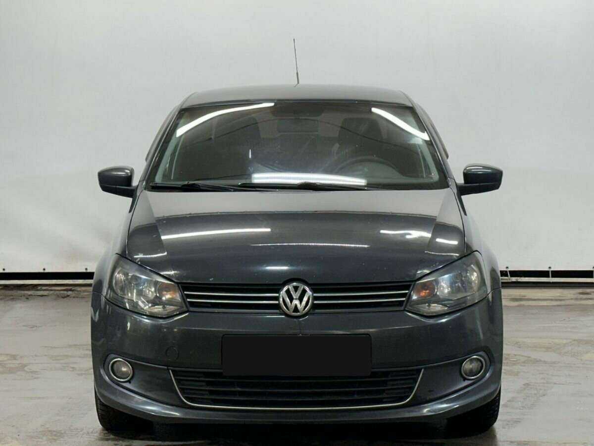 Volkswagen Polo с пробегом — 2011 год. Фото: #1