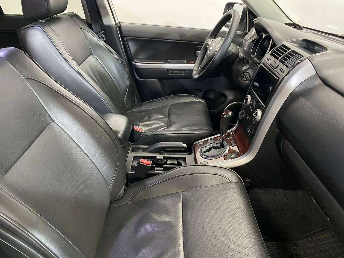 Suzuki Grand Vitara с пробегом — 2006 год. Фото: #6