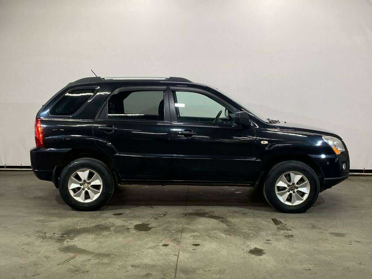 Kia Sportage с пробегом — 2009 год. Фото: #3