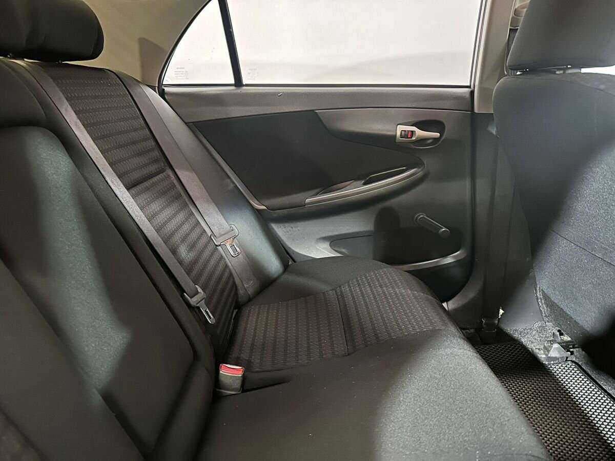 Toyota Corolla с пробегом — 2008 год. Фото: #10