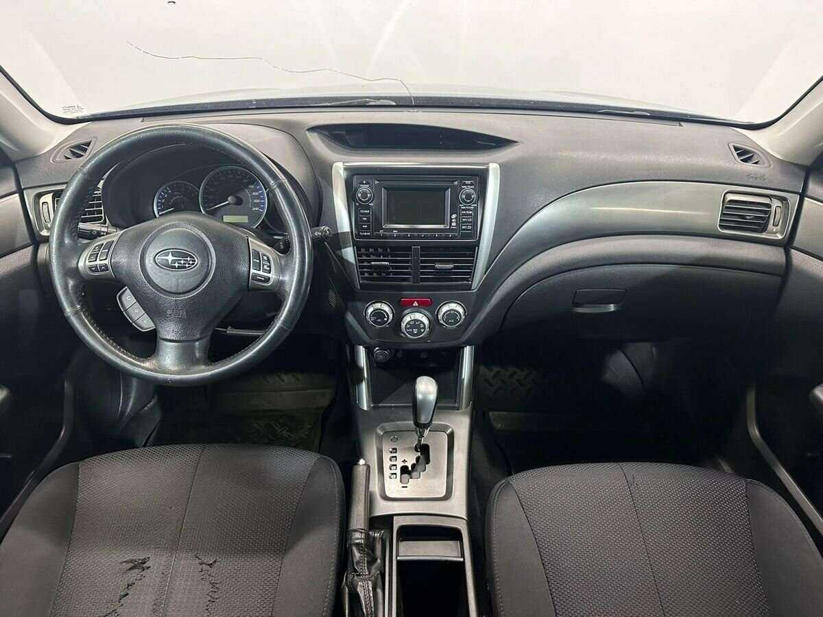 Subaru Forester с пробегом — 2011 год. Фото: #10