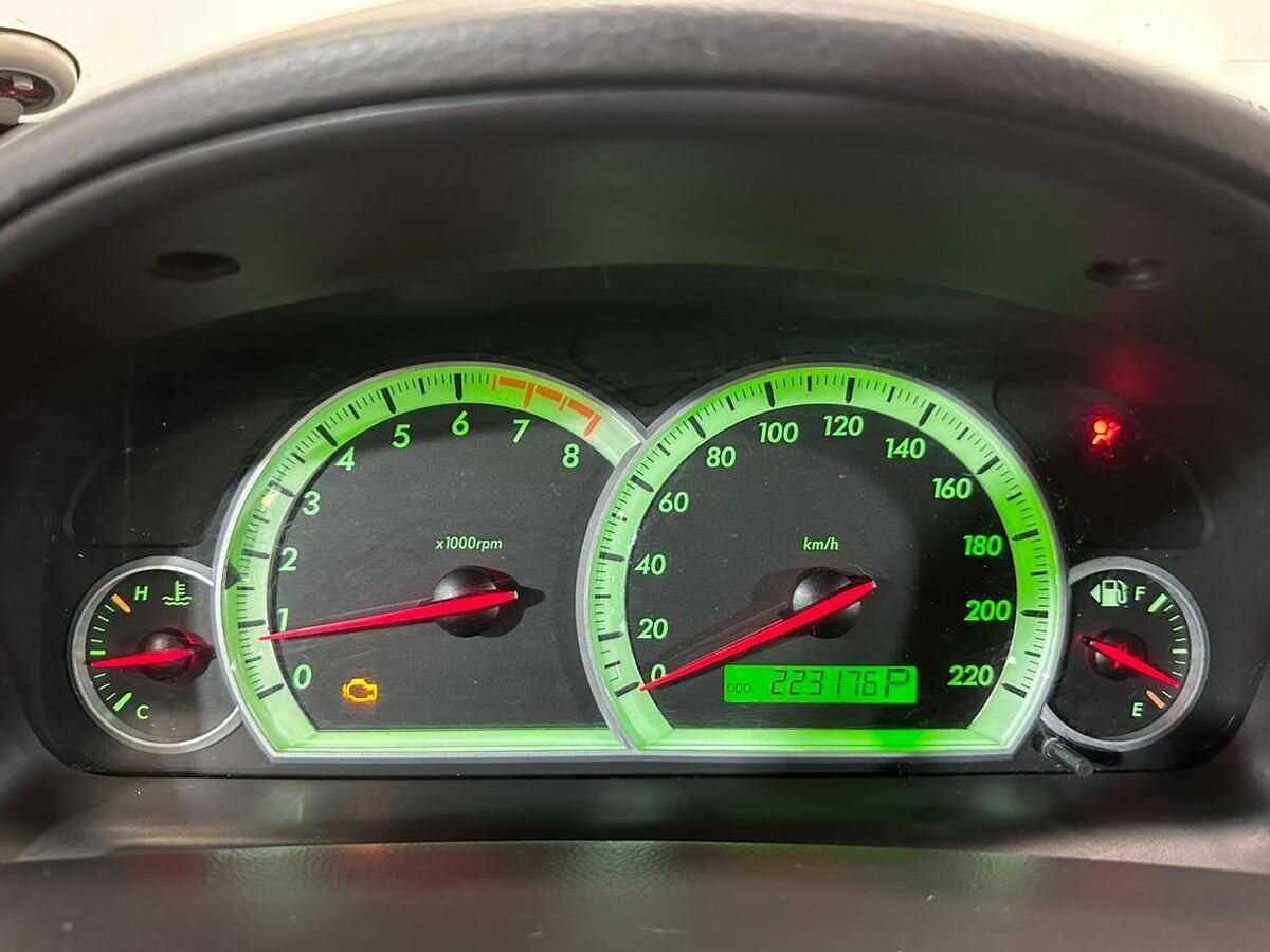 Chevrolet Captiva с пробегом — 2007 год. Фото: #12