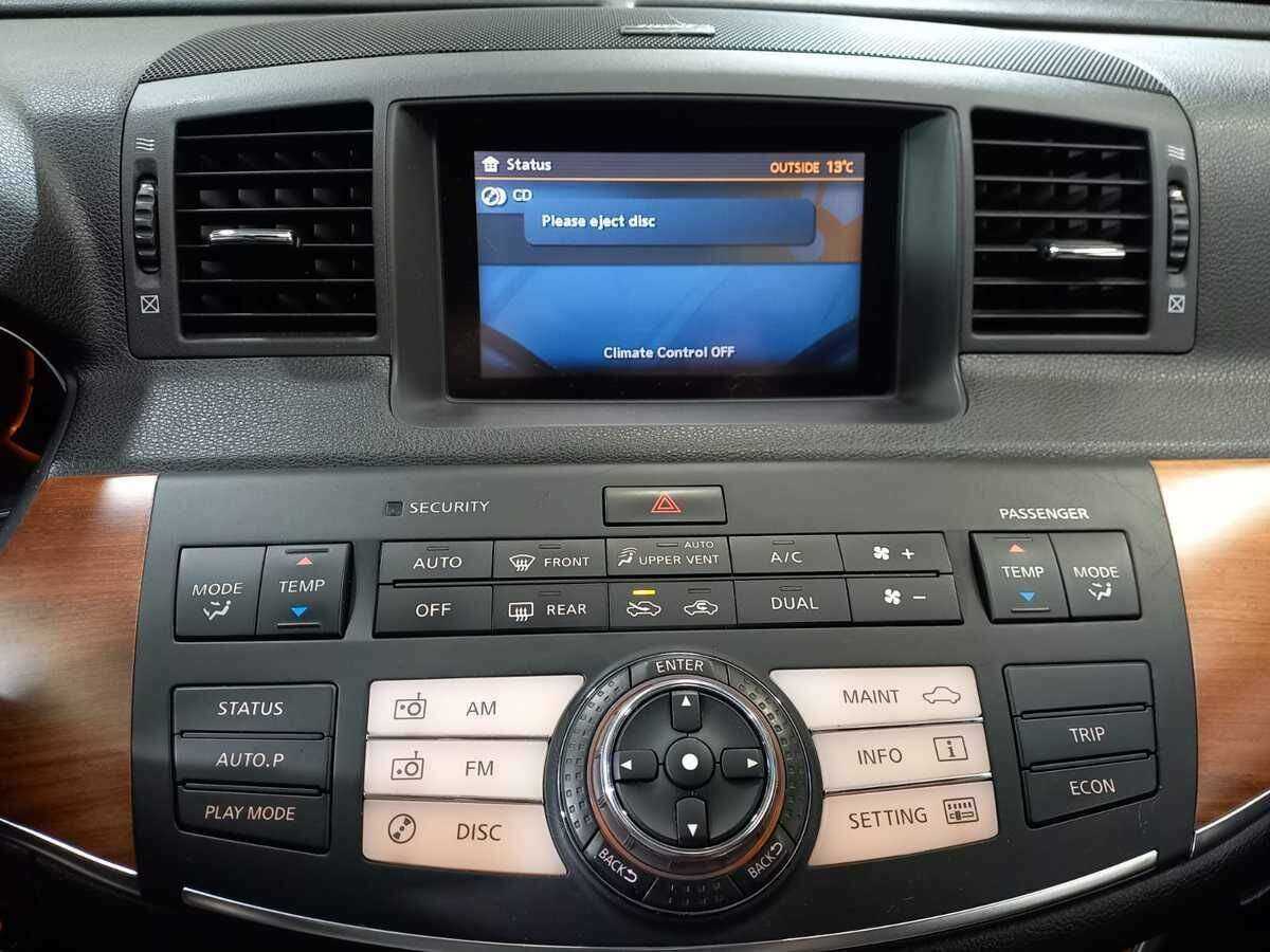 Infiniti M с пробегом — 2006 год. Фото: #15