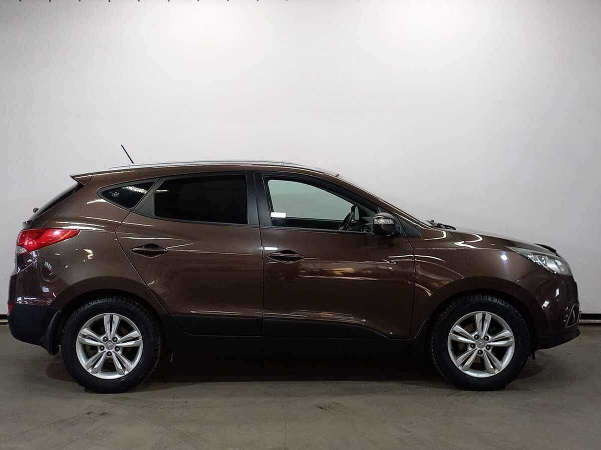 Hyundai ix35 с пробегом — 2012 год. Фото: #3