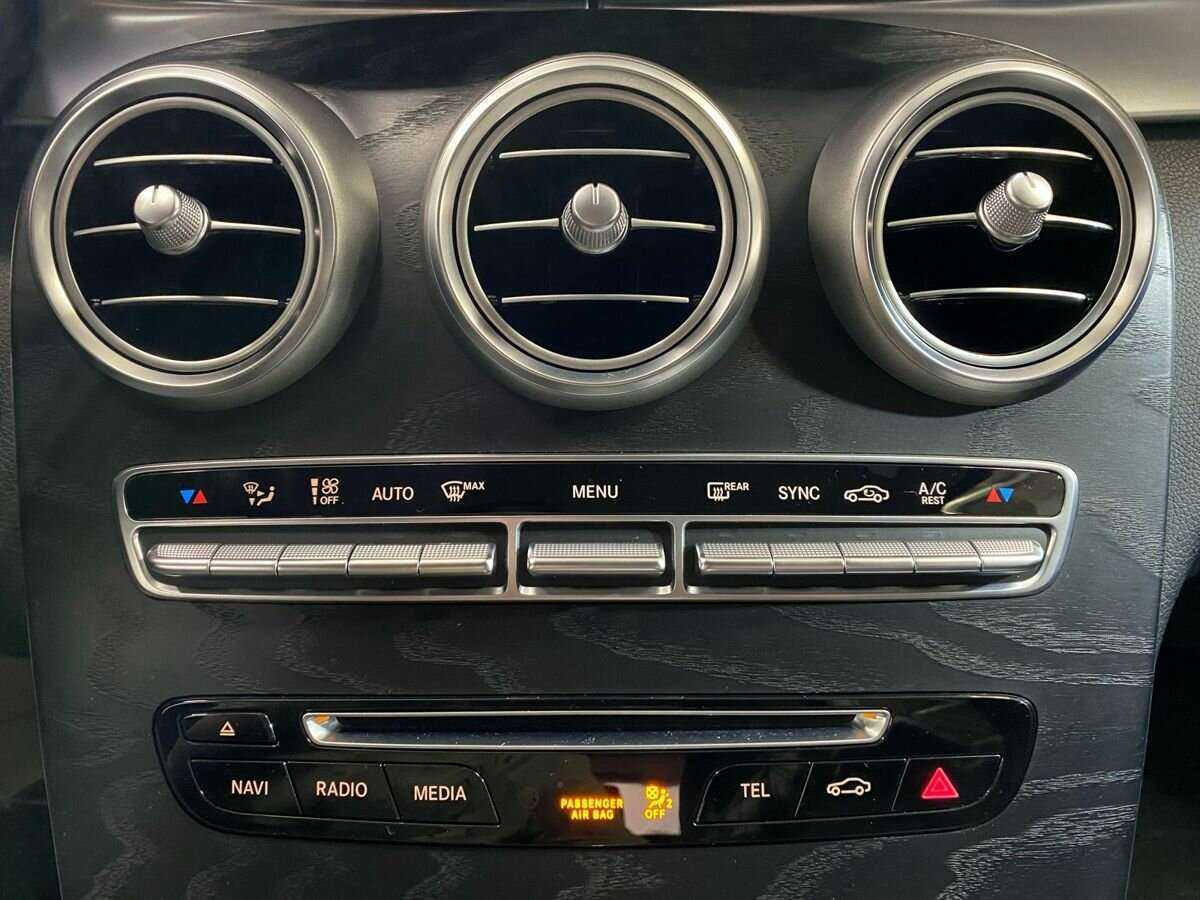 Mercedes-Benz GLC с пробегом — 2018 год. Фото: #14