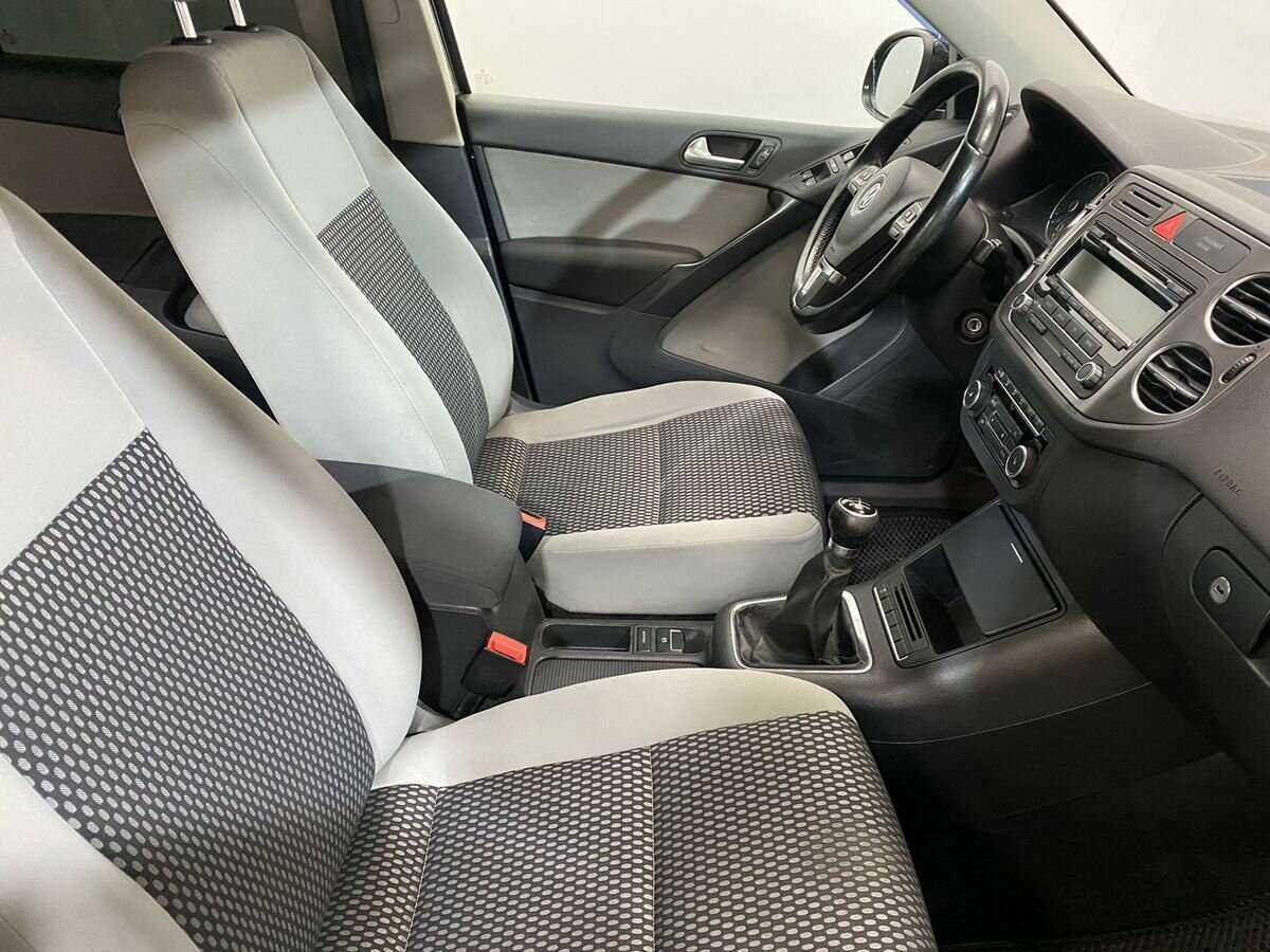 Volkswagen Tiguan с пробегом — 2011 год. Фото: #9