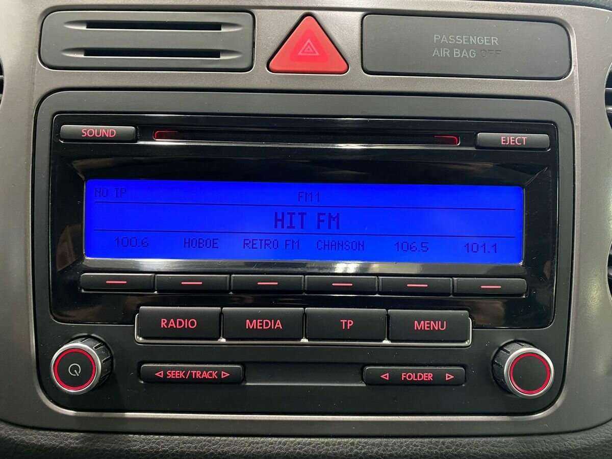 Volkswagen Tiguan с пробегом — 2011 год. Фото: #13