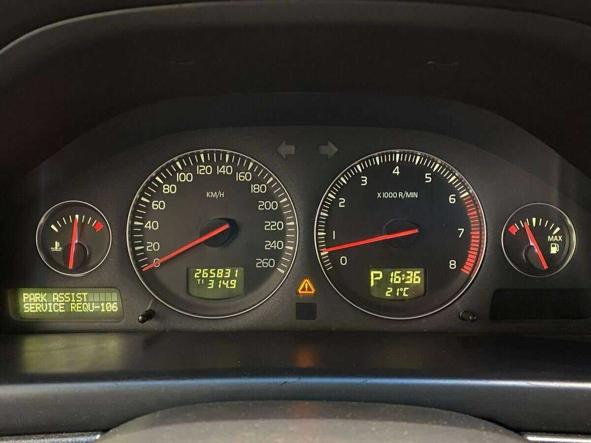 Volvo S80 с пробегом — 2004 год. Фото: #12