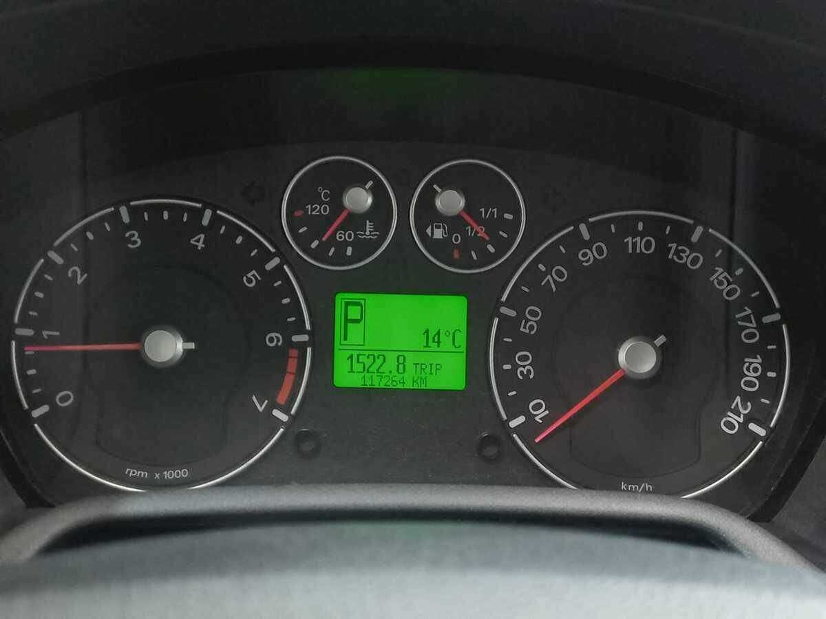 Ford Fusion с пробегом — 2010 год. Фото: #11