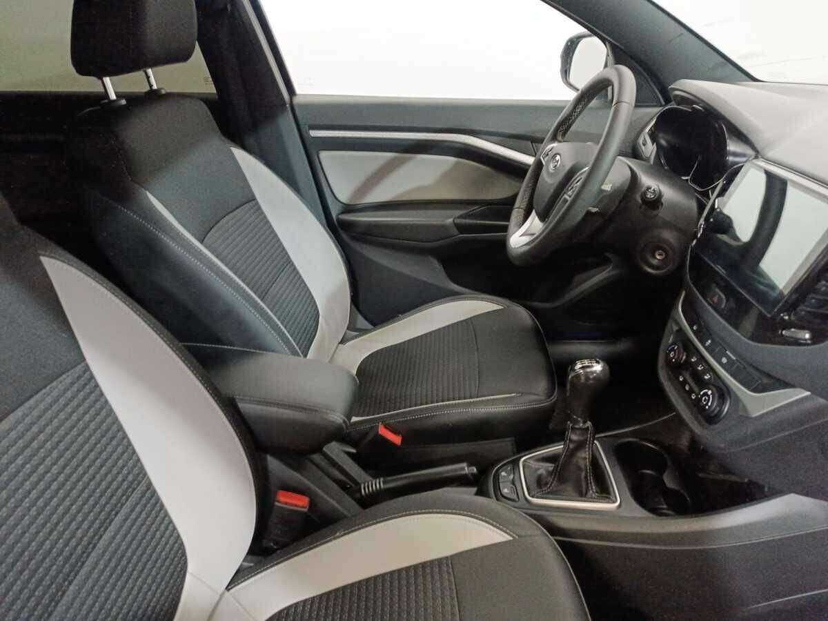 Lada (ВАЗ) Vesta с пробегом — 2021 год. Фото: #9