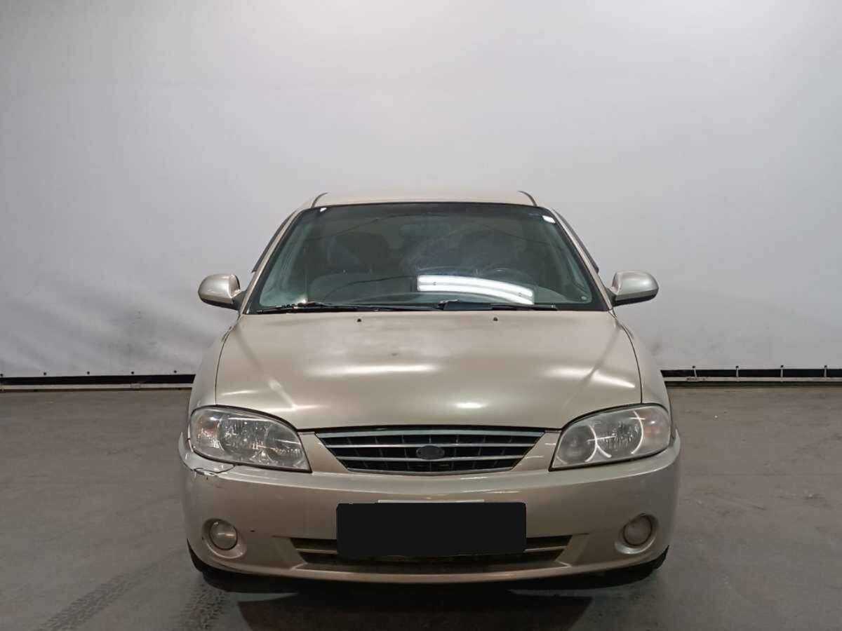 Kia Spectra с пробегом — 2007 год. Фото: #1