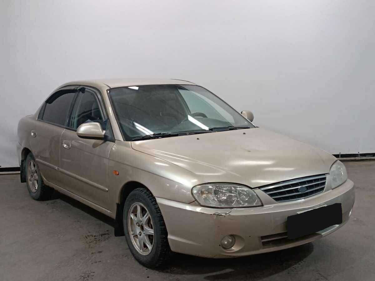 Kia Spectra с пробегом — 2007 год. Фото: #2