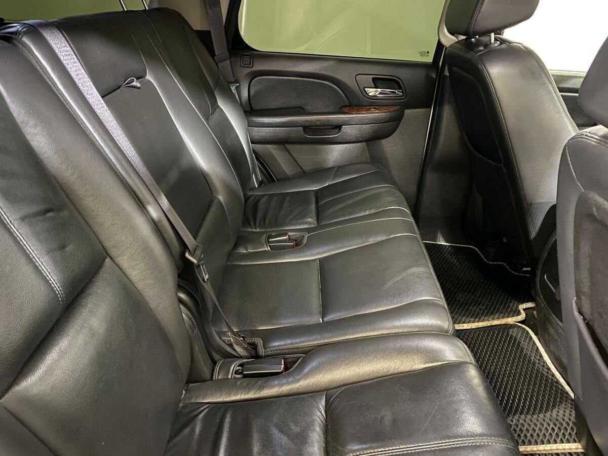 Chevrolet Tahoe с пробегом — 2008 год. Фото: #9