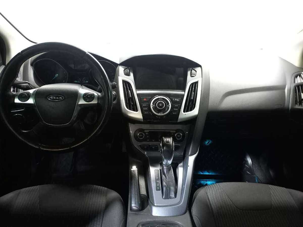 Ford Focus с пробегом — 2014 год. Фото: #8