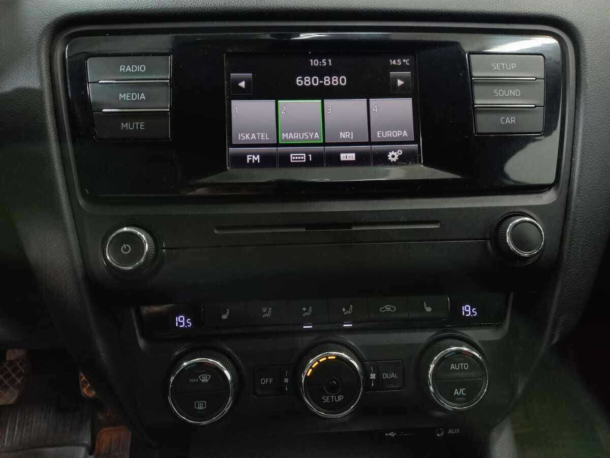 Skoda Octavia с пробегом — 2015 год. Фото: #12