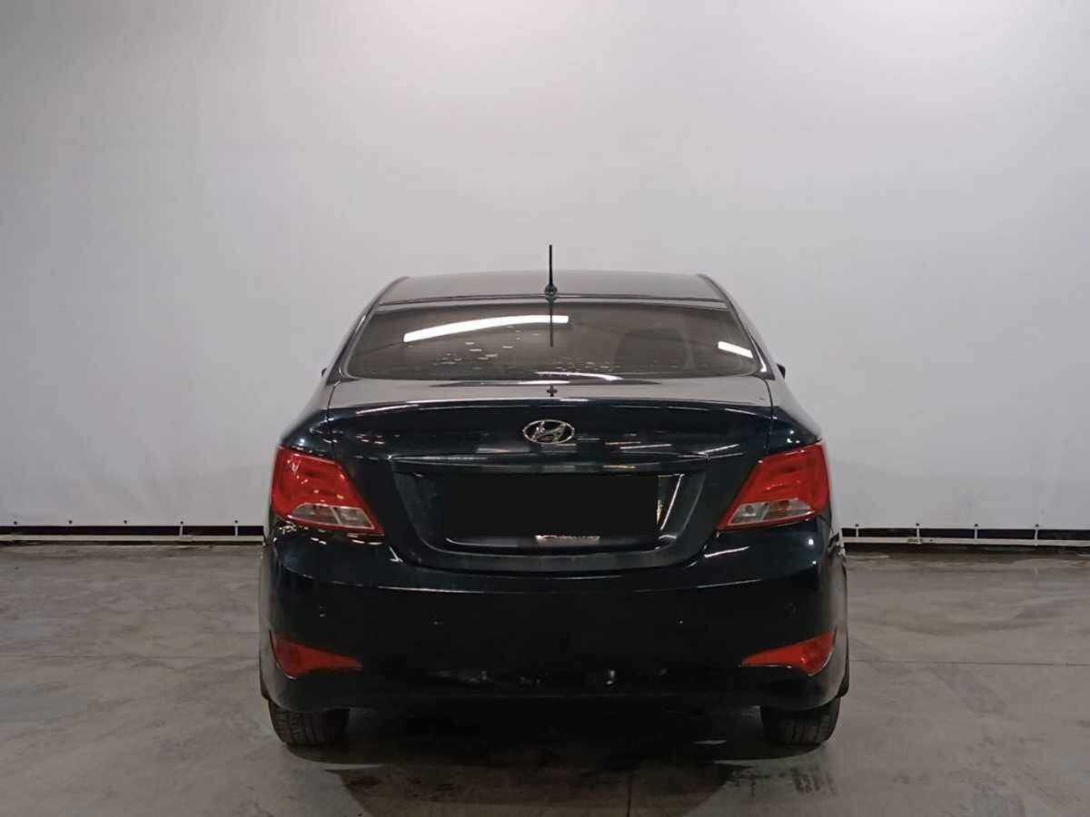 Hyundai Solaris с пробегом — 2016 год. Фото: #5