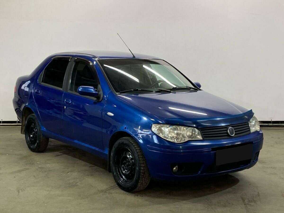 Fiat Albea с пробегом — 2010 год. Фото: #2