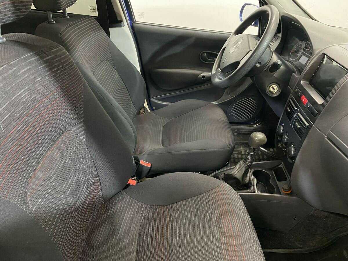 Fiat Albea с пробегом — 2010 год. Фото: #9