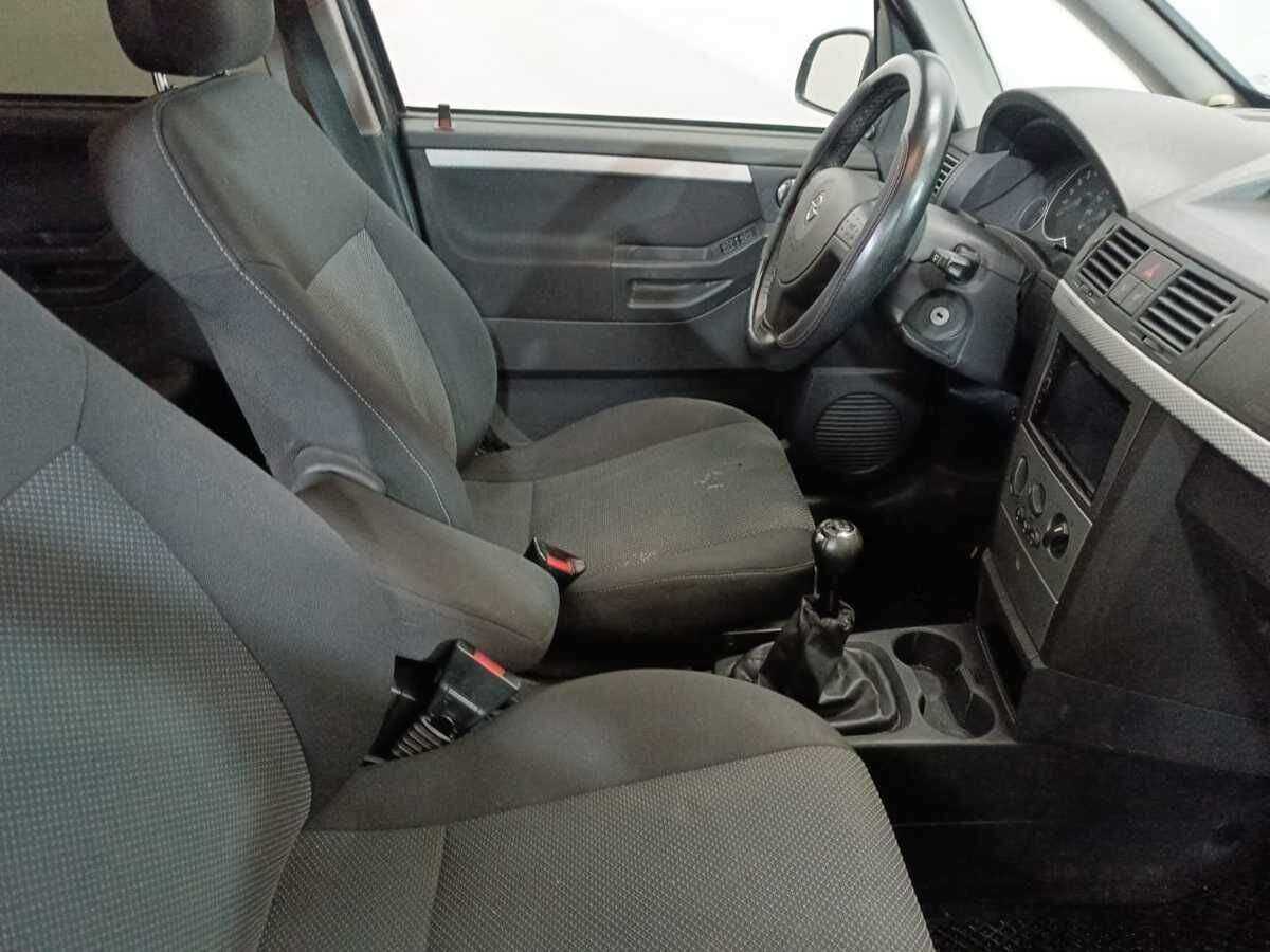 Opel Meriva с пробегом — 2007 год. Фото: #9