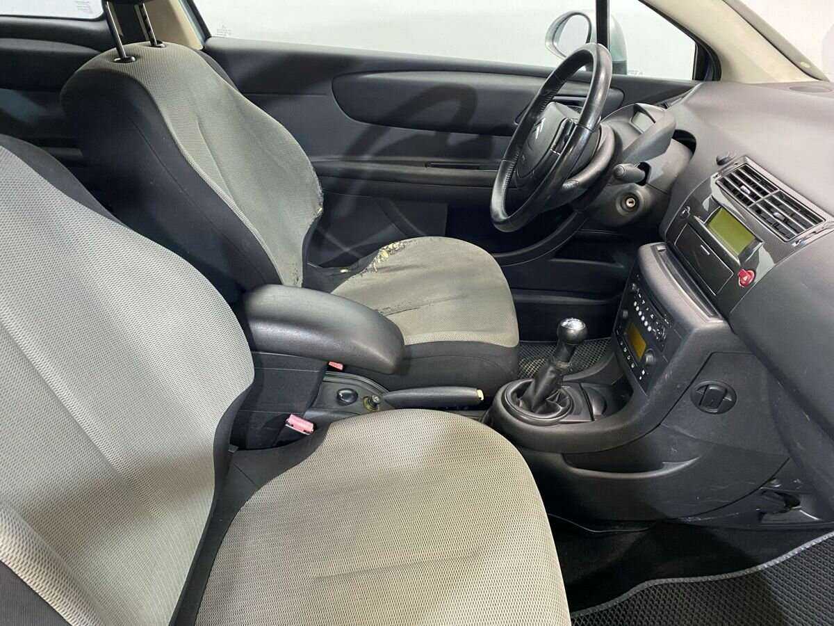 Citroen C4 с пробегом — 2006 год. Фото: #9