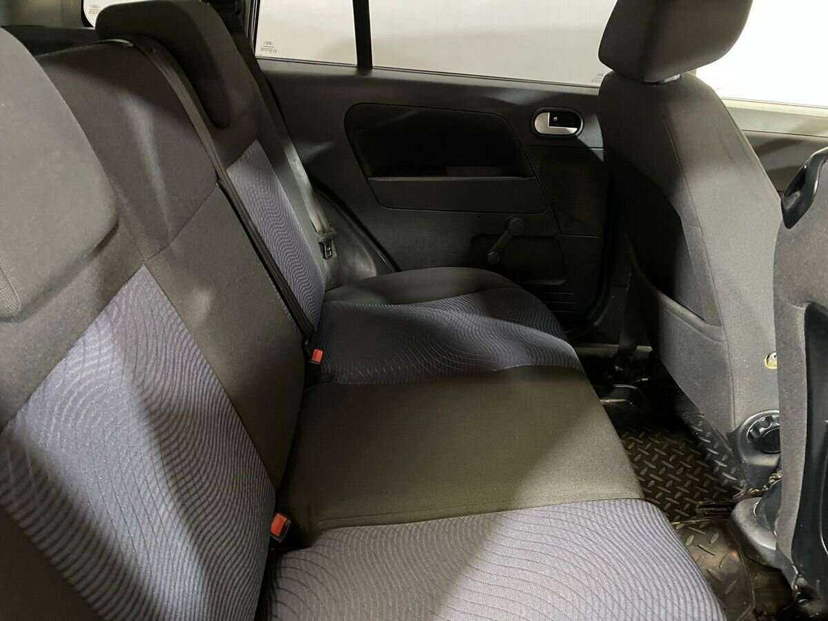 Ford Fusion с пробегом — 2007 год. Фото: #10