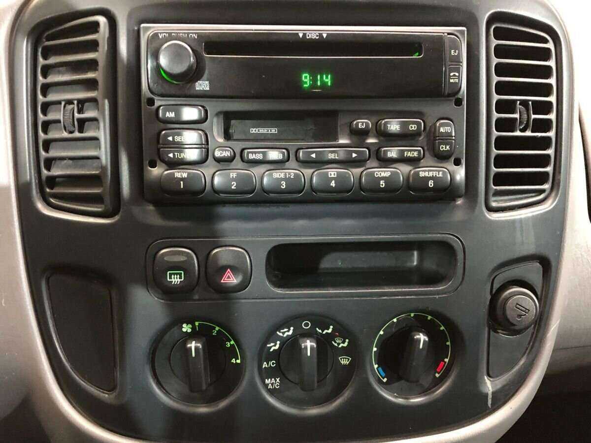 Ford Escape с пробегом — 2000 год. Фото: #12