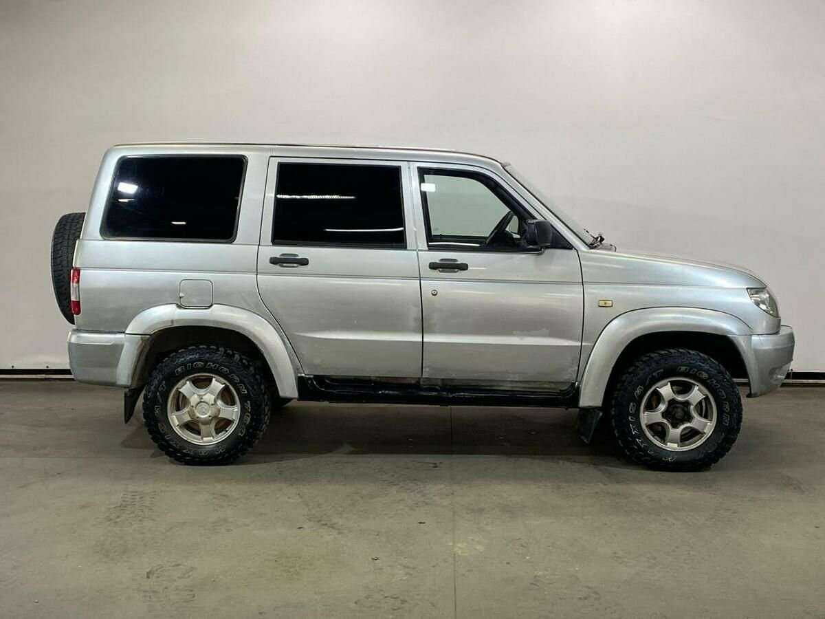 УАЗ Patriot с пробегом — 2006 год. Фото: #3