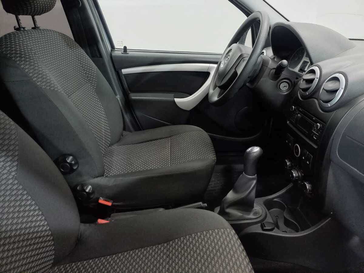 Lada (ВАЗ) Largus с пробегом — 2017 год. Фото: #9