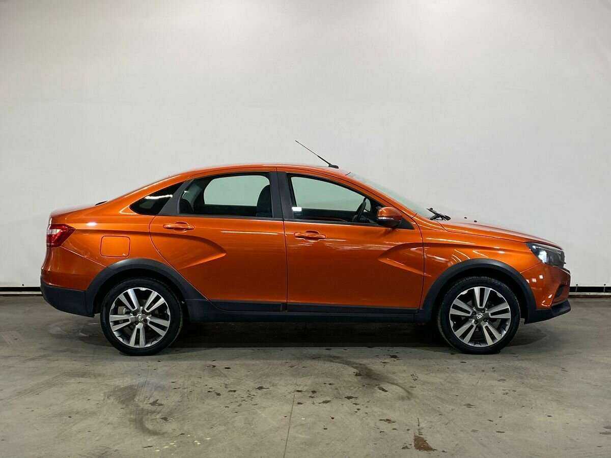 Lada (ВАЗ) Vesta с пробегом — 2020 год. Фото: #3