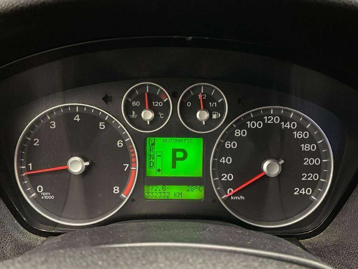 Ford Focus с пробегом — 2005 год. Фото: #10