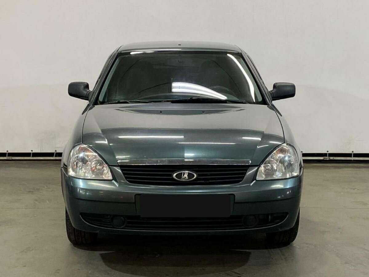 Lada (ВАЗ) Priora с пробегом — 2011 год. Фото: #1