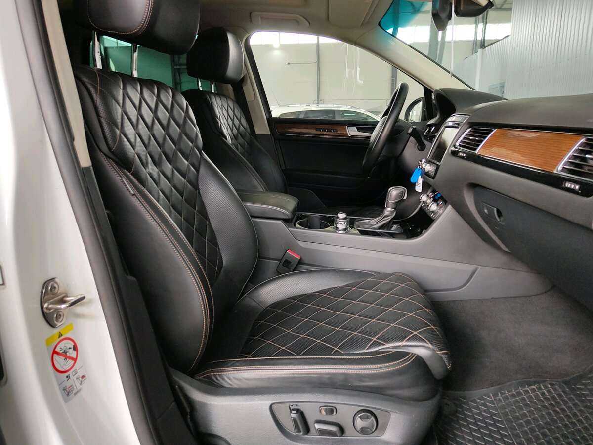 Volkswagen Touareg с пробегом — 2018 год. Фото: #14