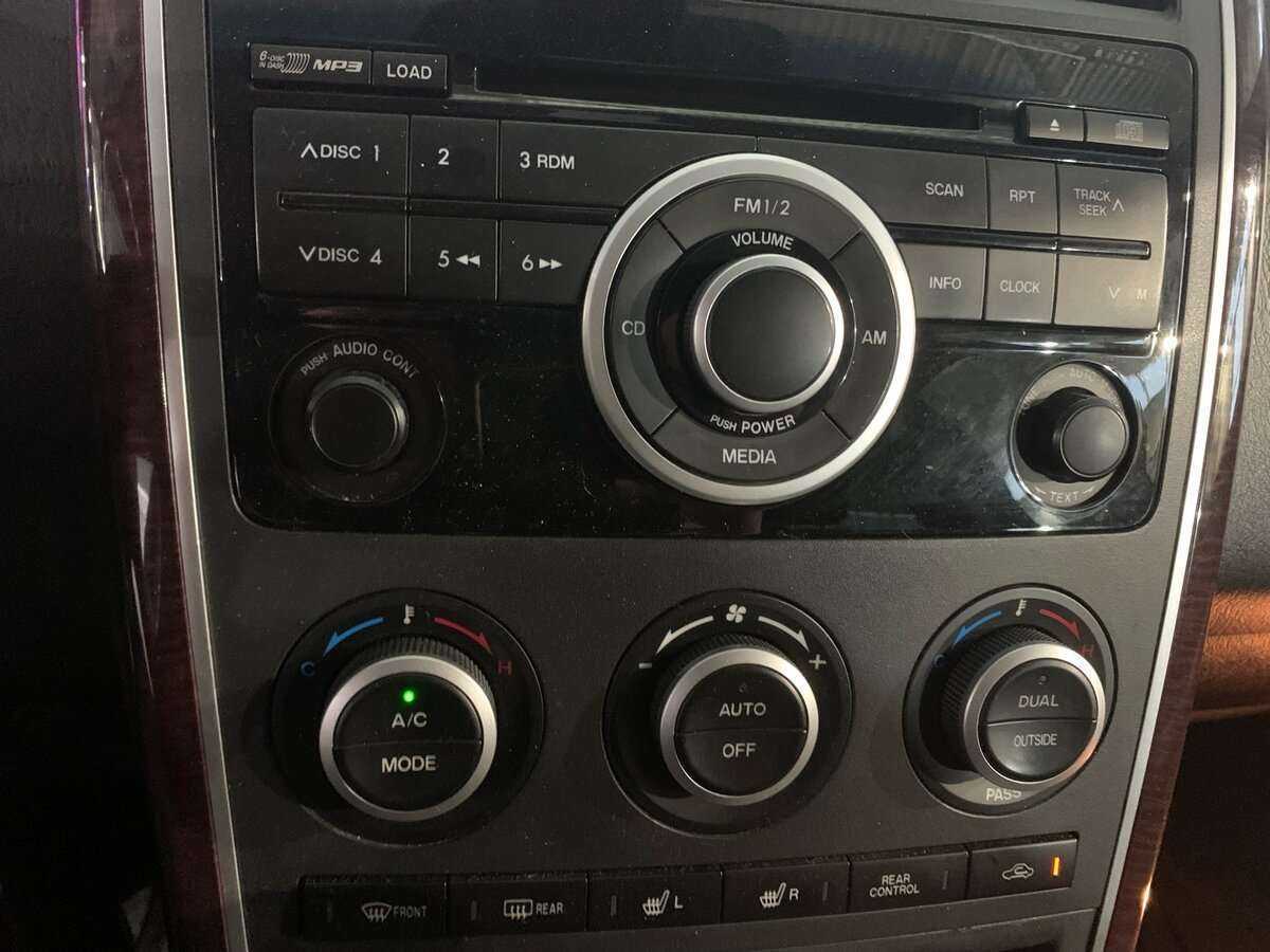 Mazda CX-9 с пробегом — 2008 год. Фото: #16