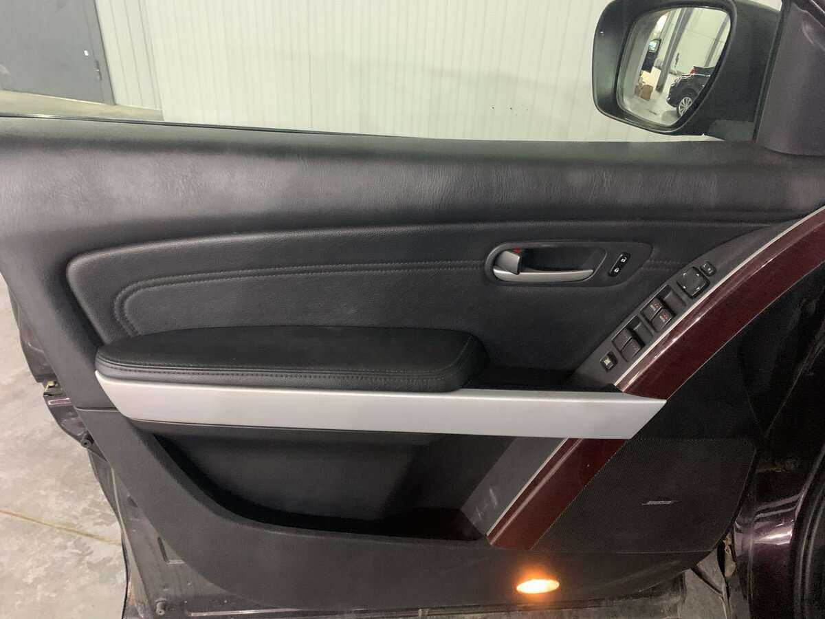 Mazda CX-9 с пробегом — 2008 год. Фото: #17