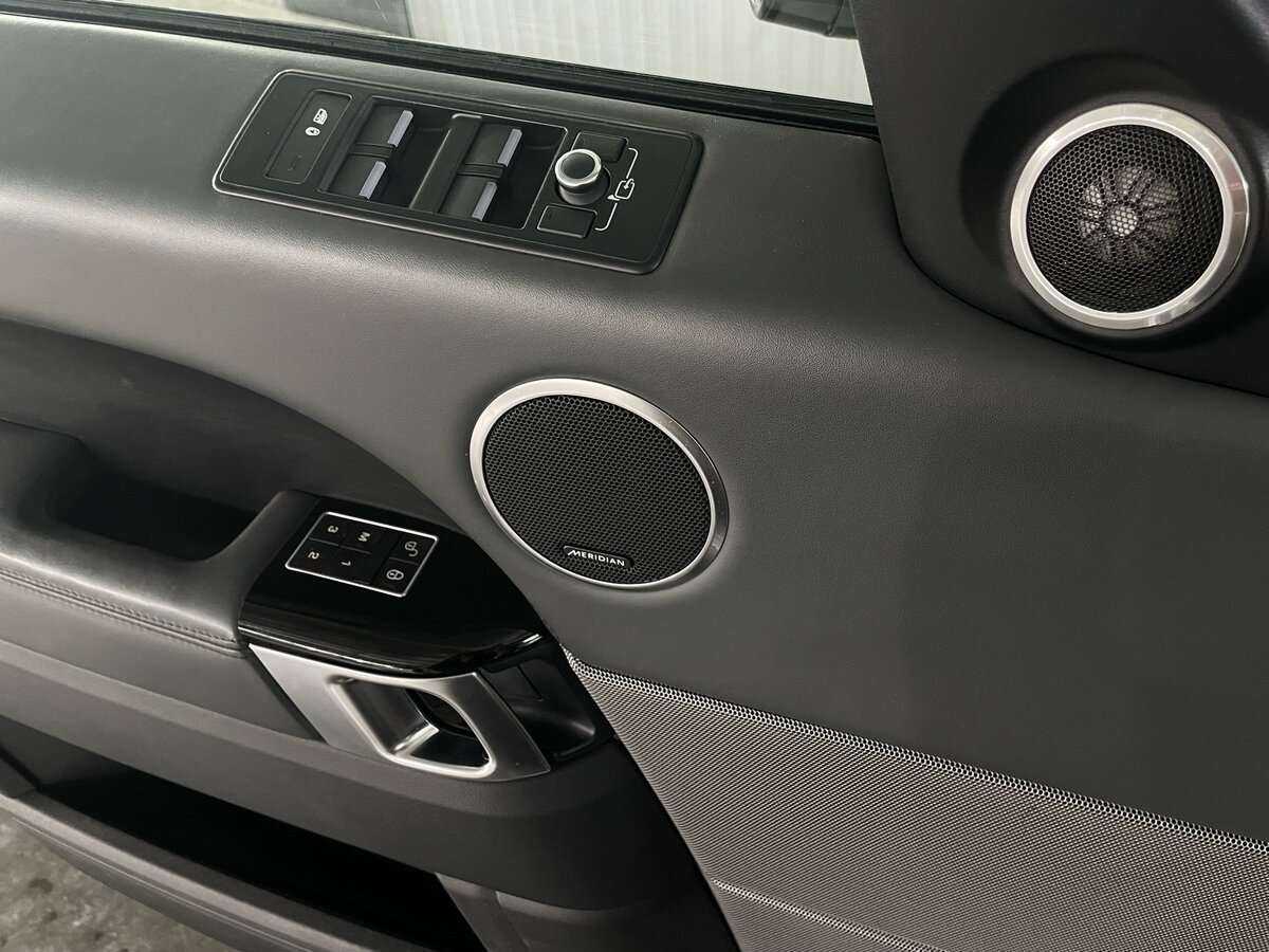 Land Rover Range Rover Sport с пробегом — 2013 год. Фото: #26