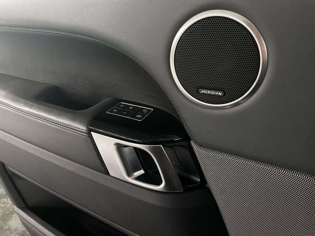 Land Rover Range Rover Sport с пробегом — 2013 год. Фото: #27